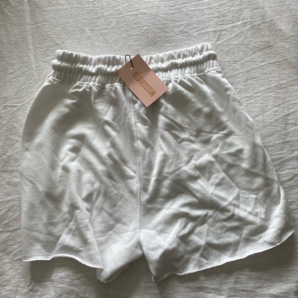 NWT White Jogger Shorts - Picture 3 of 3